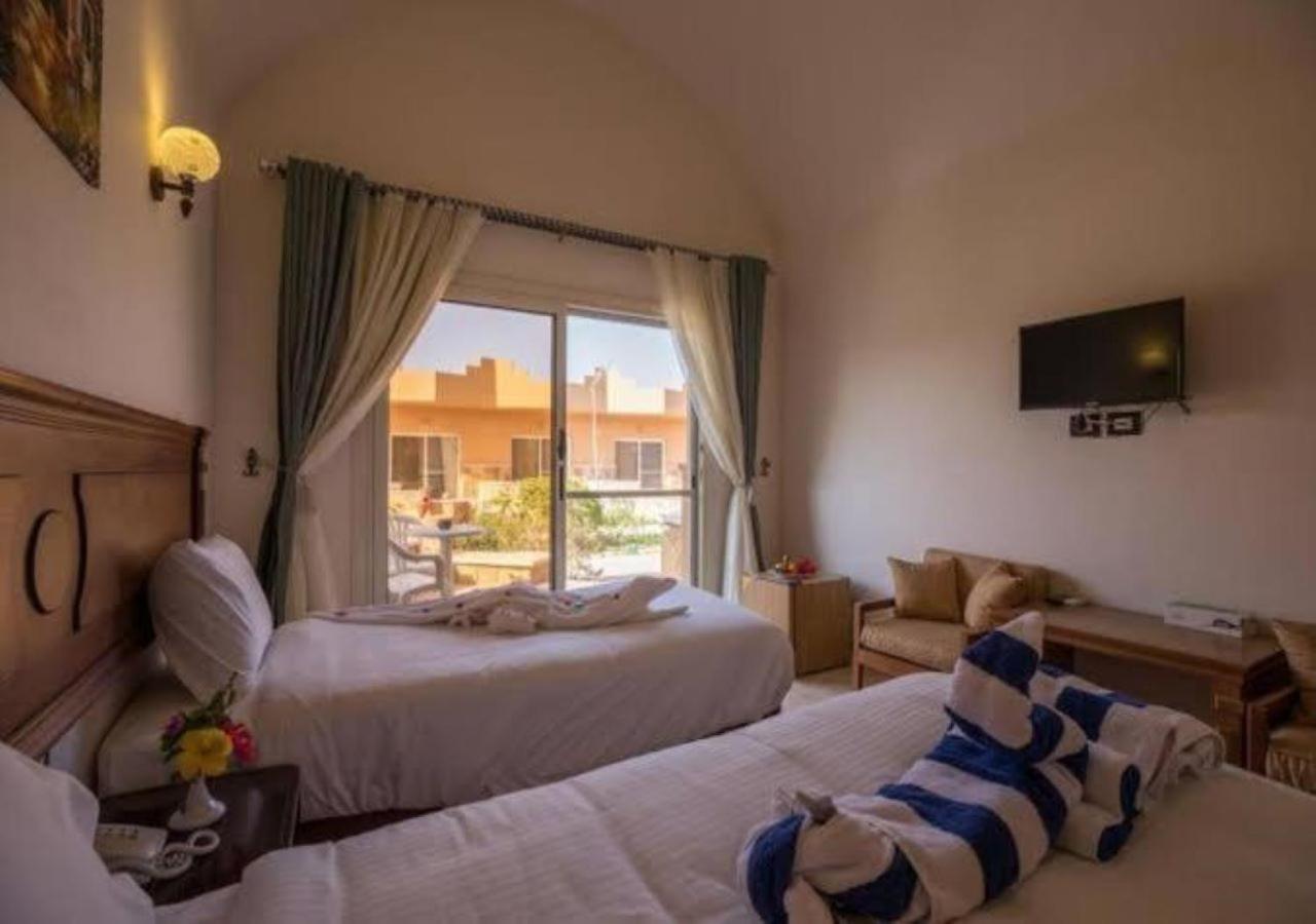 Silver Beach Boutique Hotel (Adults Only) El Qoseir Екстериор снимка