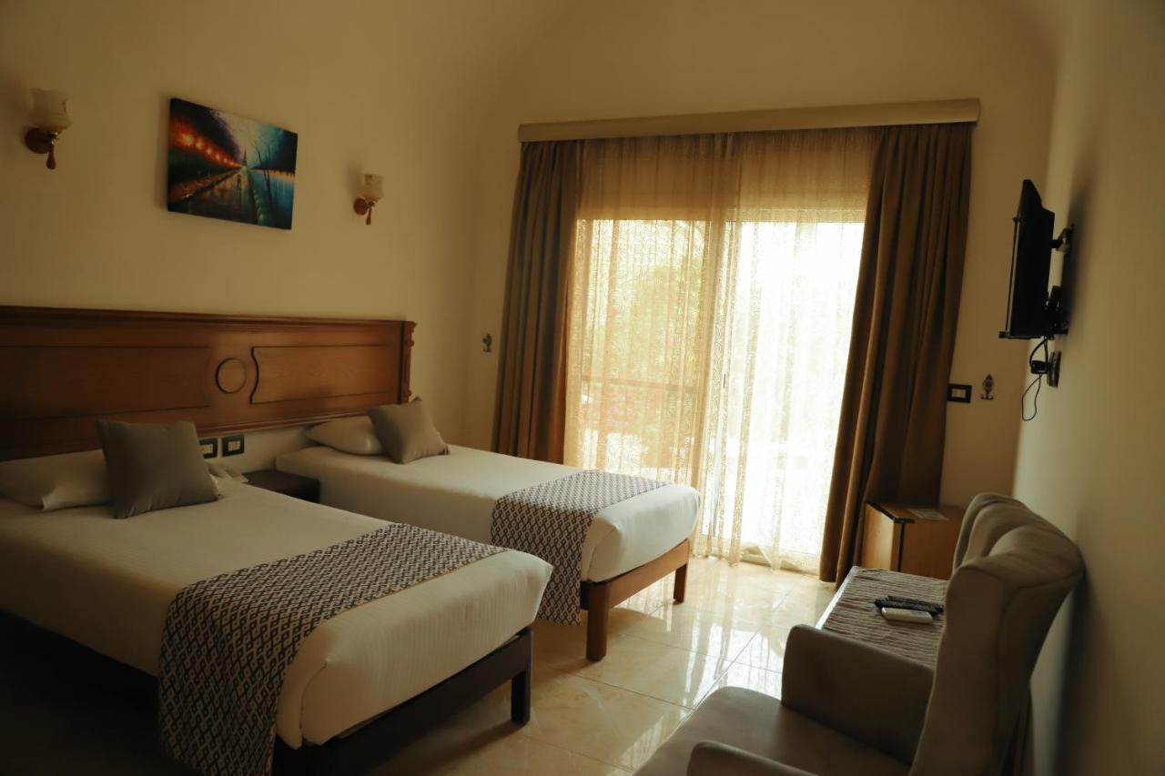 Silver Beach Boutique Hotel (Adults Only) El Qoseir Екстериор снимка